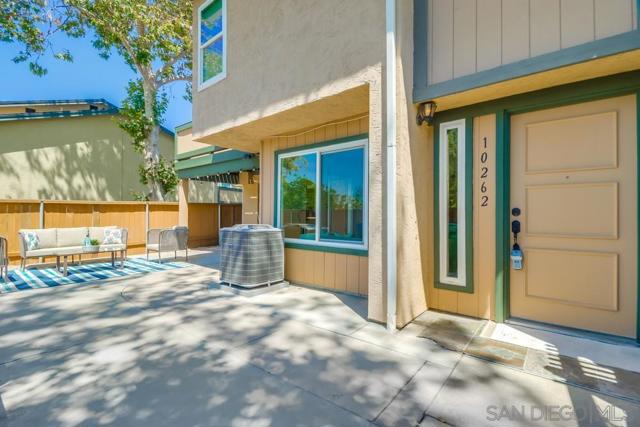 10262 Michala, Santee CA: https://media.crmls.org/mediaz/8813093a-bae9-457c-81d6-b414c800ed2b.jpg