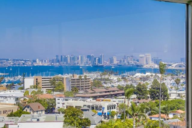 954 Harbor View Dr, San Diego CA: https://media.crmls.org/mediaz/88144c29-cf1e-47e8-9ccc-33d3c7f6f710.jpg