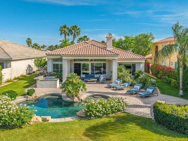 80233 Via Tesoro, La Quinta CA: https://media.crmls.org/mediaz/88145774-9419-49da-a7b1-d5fea7569b5f.jpg