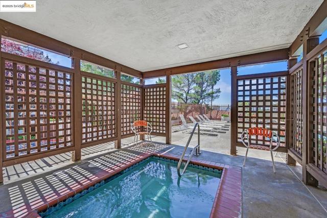 22012 Sevilla Rd, Hayward CA: https://media.crmls.org/mediaz/88146489-237a-4522-b063-b004027a61fa.jpg