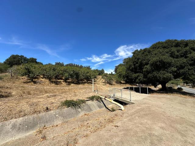 0 Sans Road, Corralitos CA: https://media.crmls.org/mediaz/88147ff3-d1bd-4976-8df3-6d158e2b2cba.jpg