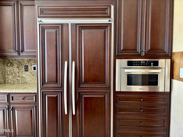 Detail Gallery Image 5 of 73 For 1702 Aleutian Way, Oxnard,  CA 93035 - 4 Beds | 4/1 Baths