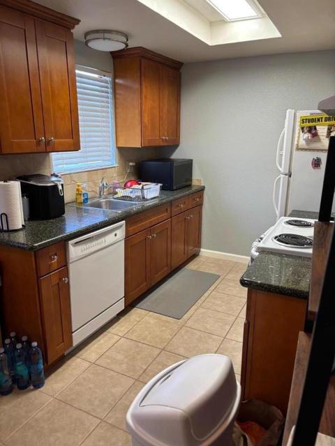 4983 Edgar Court, San Jose CA: https://media.crmls.org/mediaz/88152cad-c767-4c1a-a694-83384cb83981.jpg
