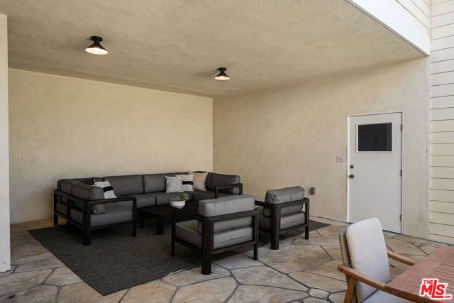 3173 Butler Avenue photo 47