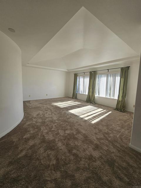 Detail Gallery Image 5 of 25 For 4515 Ocean Valley Ln, San Diego,  CA 92130 - 6 Beds | 3 Baths