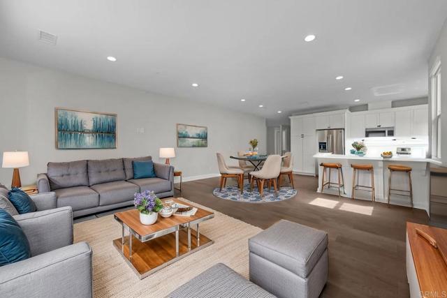 1779 Foothill View Place, Escondido CA: https://media.crmls.org/mediaz/8817e948-907b-42fc-a8f1-1f58dbc135bd.jpg
