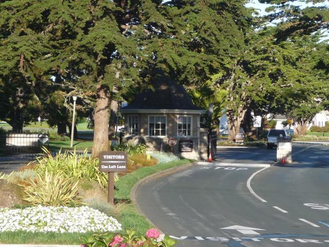 483 Winged Foot Road, Half Moon Bay CA: https://media.crmls.org/mediaz/8818bd6a-d3c3-4f44-94f7-f6746703c7d4.jpg