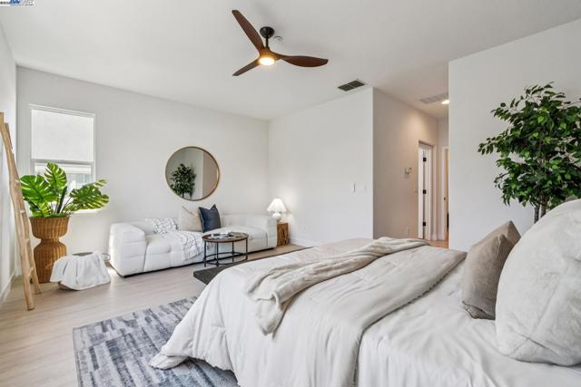 5929 Linwood Cmn, Livermore CA: https://media.crmls.org/mediaz/88190520-1685-4e55-b6b2-68f5fdb41e49.jpg
