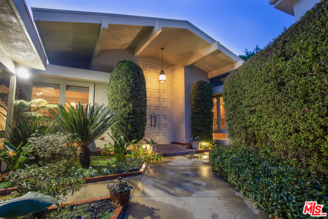 3 Bed Home for Sale in Los Angeles, California