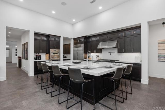 Detail Gallery Image 11 of 57 For 3881 Rancho Summit Dr, Encinitas,  CA 92024 - 4 Beds | 5 Baths