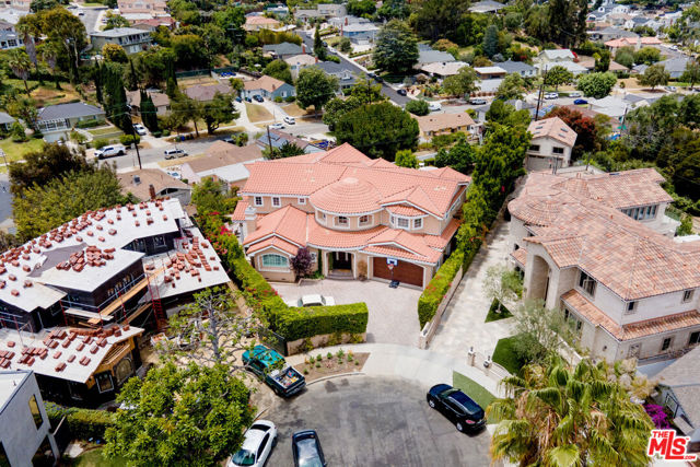 5966 ABERNATHY Drive, Los Angeles CA: https://media.crmls.org/mediaz/8819b3e9-7ed4-4e56-8879-85ad330b719a.jpg
