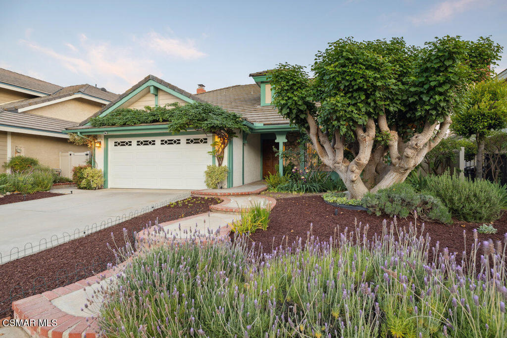 6690 Oak Springs Drive
