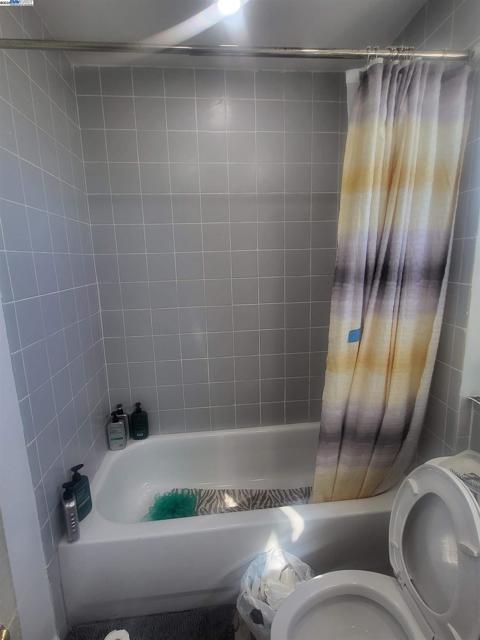 Image 12 of 20 For 2137 27th Ave