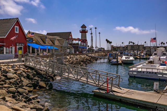 Detail Gallery Image 22 of 22 For 550 Seagaze Dr #23,  Oceanside,  CA 92054 - 1 Beds | 2 Baths