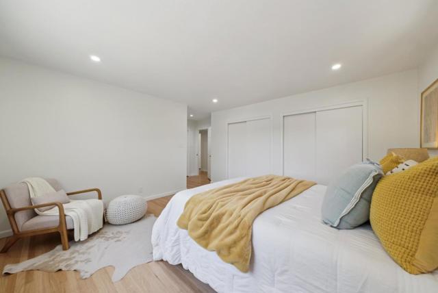 1284 Mandarin Drive, Sunnyvale CA: https://media.crmls.org/mediaz/881b01bd-a1f1-48c4-9c12-349a400083f6.jpg