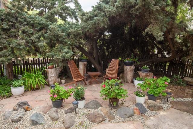 820 Comstock Road, Hollister CA: https://media.crmls.org/mediaz/881bbd32-6b2d-4f6e-9c53-172f7359ab19.jpg