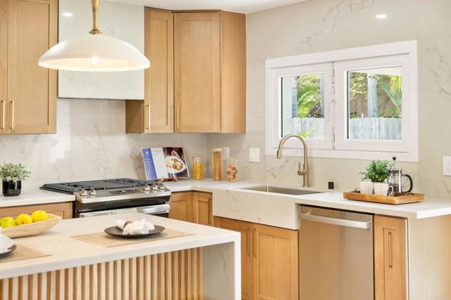 Detail Gallery Image 15 of 34 For 5266 Diane Ave, San Diego,  CA 92117 - 3 Beds | 2 Baths
