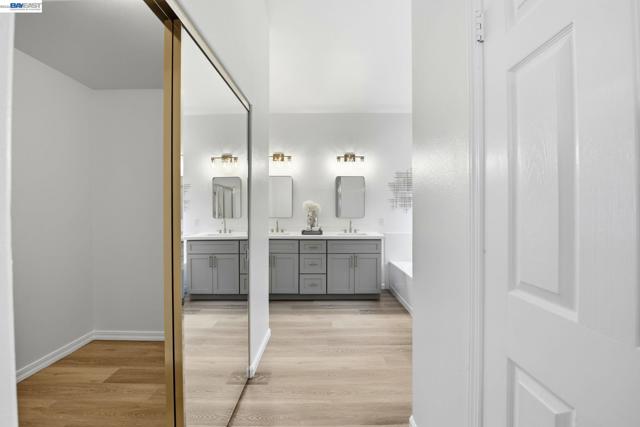 Image 44 of 55 For 15518 Harbor Way