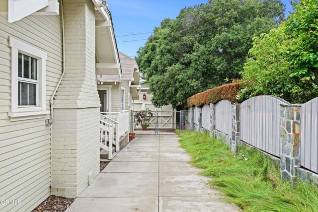 Detail Gallery Image 34 of 42 For 255 N Canyon Bld, Monrovia,  CA 91016 - 3 Beds | 2 Baths