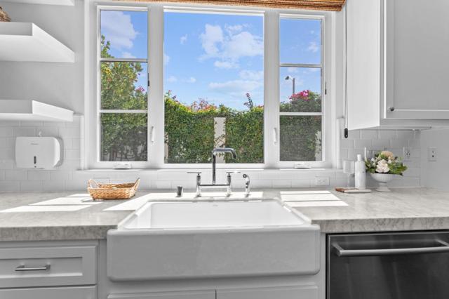42059 Vinha Way, Fremont CA: https://media.crmls.org/mediaz/881c92f9-6254-4c26-9ce6-851a622b8885.jpg