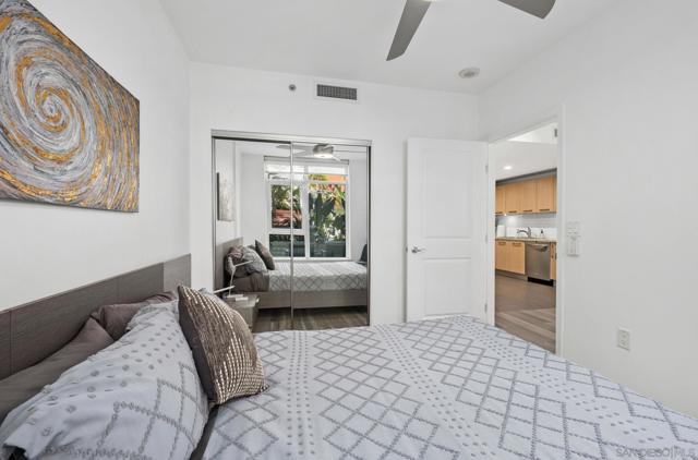 1431 Pacific Hwy, San Diego CA: https://media.crmls.org/mediaz/881d9998-27b6-4598-87c9-456f0ab5014e.jpg