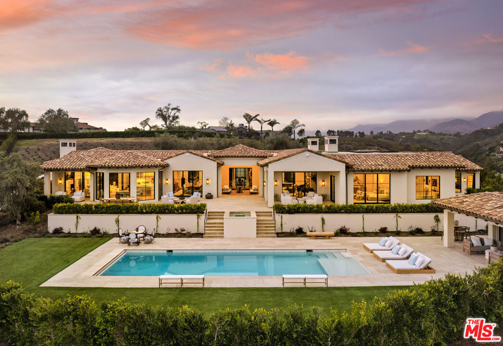 220 Montecito Ranch Lane