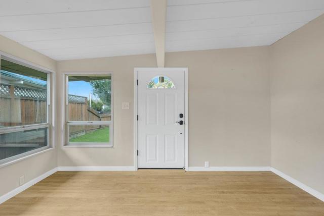 6881 F Street, Tres Pinos CA: https://media.crmls.org/mediaz/881ef831-8951-4b1d-abce-f5db216d8daa.jpg