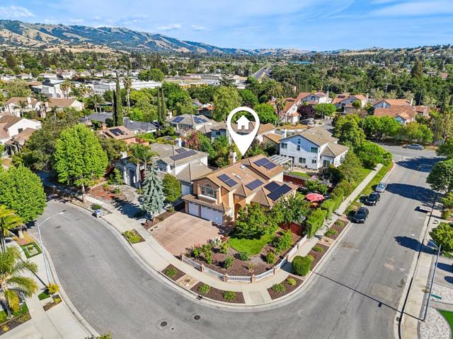 3002 Magnum Drive, San Jose CA: https://media.crmls.org/mediaz/8820a61d-9626-4ae5-9753-f65c990d921a.jpg