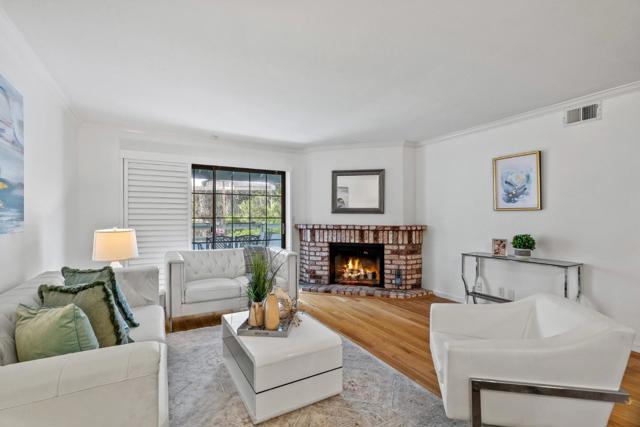 1881 Chantilly Lane, Hayward CA: https://media.crmls.org/mediaz/8820aae3-3e4e-4cac-b1a5-4f933109beb5.jpg
