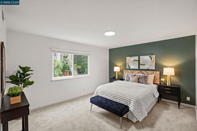 879 Camelback Pl, Pleasant Hill CA: https://media.crmls.org/mediaz/882145e5-8178-4931-af0e-f628d333f55a.jpg