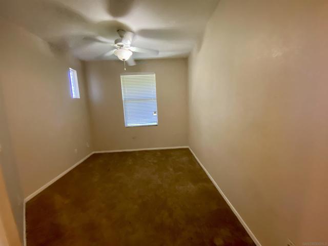 1386 Dandelion Way, San Marcos CA: https://media.crmls.org/mediaz/8821e0f2-1ac2-4f62-abd0-88fa3638ab26.jpg