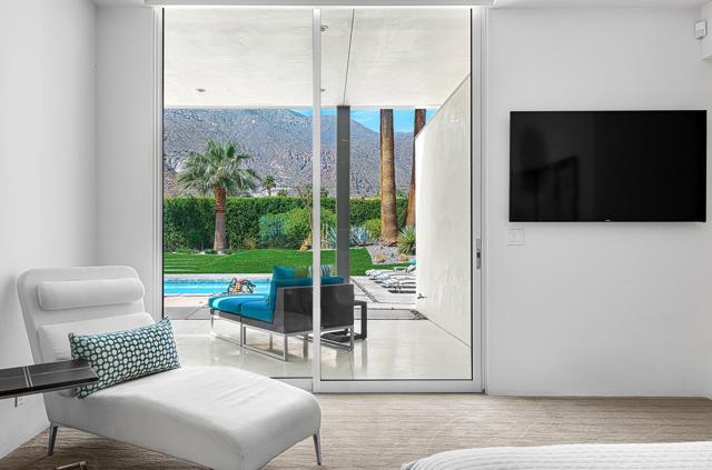 633 N Belardo Road, Palm Springs CA: https://media.crmls.org/mediaz/882290b0-5eff-469f-a596-ba77a2b93ef6.jpg