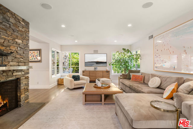 Drew Fenton | 3354 Mandeville Canyon Road Los Angeles CA | MLS: 7232218