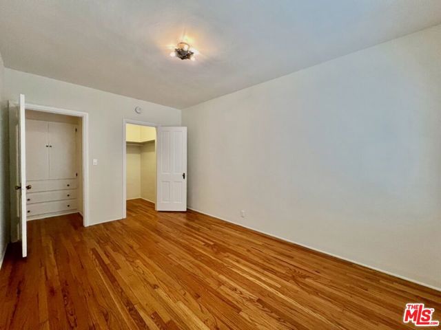 8474 Fountain Avenue, West Hollywood CA: https://media.crmls.org/mediaz/8822c6c3-56b9-4617-84b8-1fbd797f0204.jpg