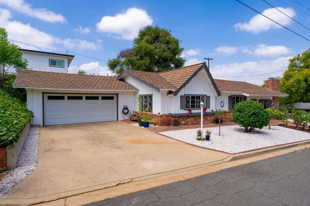 705 Beacon Pl - photo 3