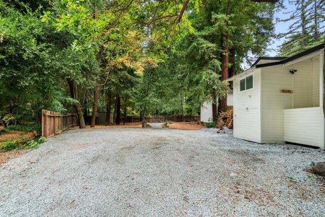 15315 Highway 9, Boulder Creek CA: https://media.crmls.org/mediaz/8827b9ba-df0d-4995-b935-cc632cf8ca7f.jpg