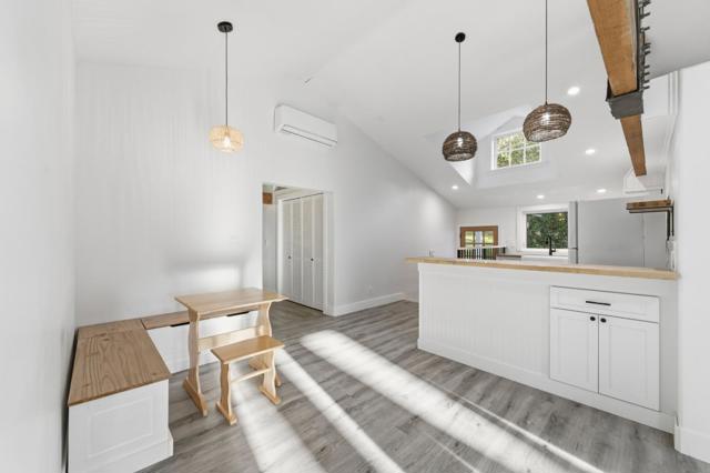 1353 Edgewood Road, Redwood City CA: https://media.crmls.org/mediaz/88291b8a-7199-4e0e-a376-b6a400e9ae4d.jpg