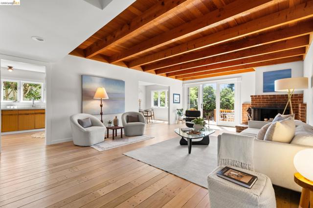 Image 4 of 60 For 260 Grizzly Peak Blvd