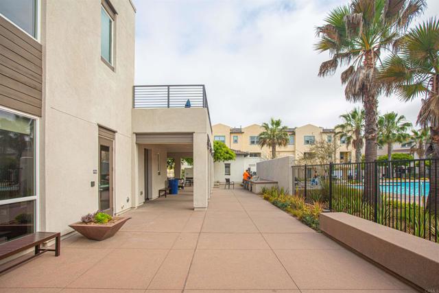 5211 Beachfront Cove, San Diego CA: https://media.crmls.org/mediaz/882989f0-13ea-4407-8d35-d1336983fc00.jpg