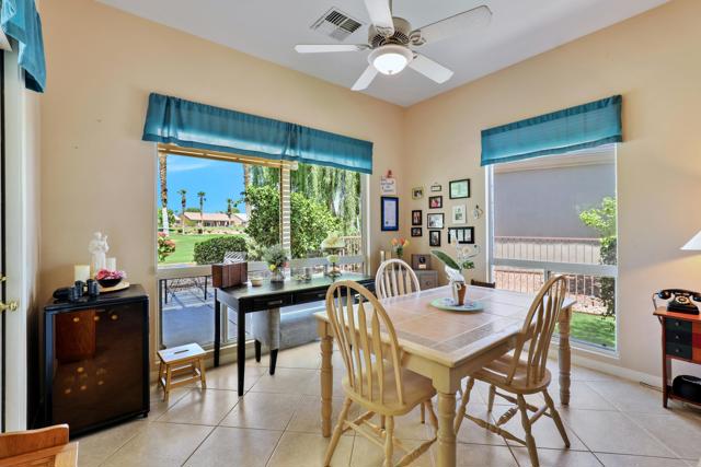 78810 78810 Sunrise Mountain View, Palm Desert CA: https://media.crmls.org/mediaz/882b348a-79bd-416a-b9ff-15d1c2683010.jpg