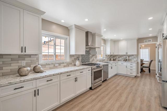 828 Hawthorne Way, Millbrae CA: https://media.crmls.org/mediaz/882c7974-84b2-4f9b-a008-182e9c824222.jpg