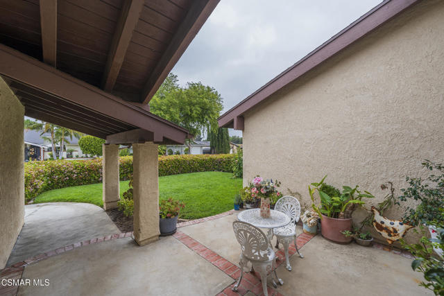 2653 N Broadmoor Avenue, Simi Valley CA: https://media.crmls.org/mediaz/882d5281-753a-428e-98f3-b03fcbd183c5.jpg