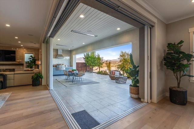 2105 Elderberry Drive, San Ramon CA: https://media.crmls.org/mediaz/882d7c87-d260-428a-924e-327f4e138a9f.jpg