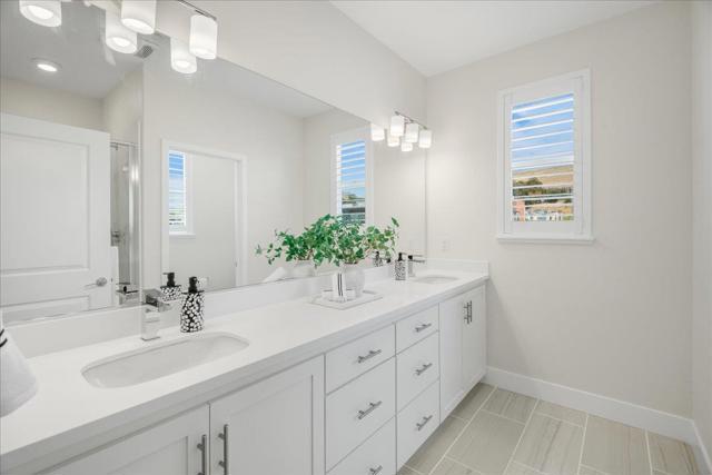 29333 Hub Court, Hayward CA: https://media.crmls.org/mediaz/882d8030-4e65-4f73-be41-3c7bc88e1845.jpg