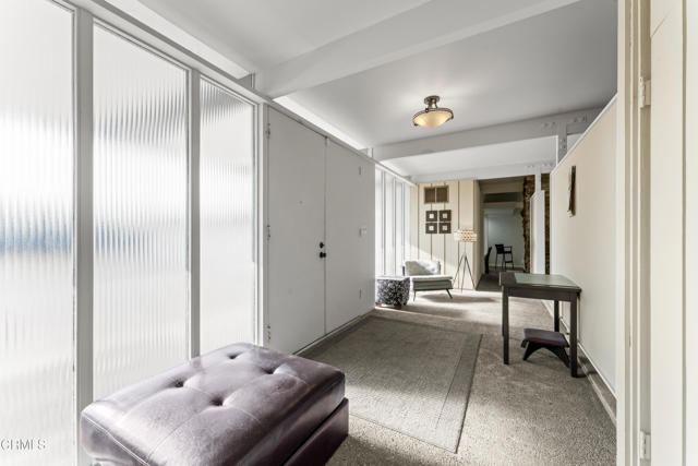 796 S Saticoy Avenue, Ventura CA: https://media.crmls.org/mediaz/882df9b7-367a-4279-b2f5-57374eba85c6.jpg