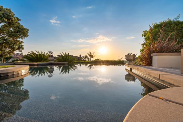 3930 Torrey Hills Lane, San Diego CA: https://media.crmls.org/mediaz/882e4bb4-14a1-430b-a17f-f31cffb258d5.jpg