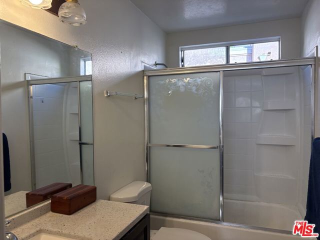 14411 Nordhoff Street, Panorama City CA: https://media.crmls.org/mediaz/882eac32-b7f2-478c-88a2-c81d33c3a3d7.jpg