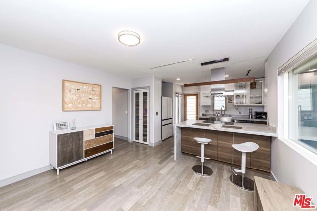 5524 W 122nd Street, Hawthorne CA: https://media.crmls.org/mediaz/882f0d14-fd7c-41da-833f-c5bac09f3fb8.jpg