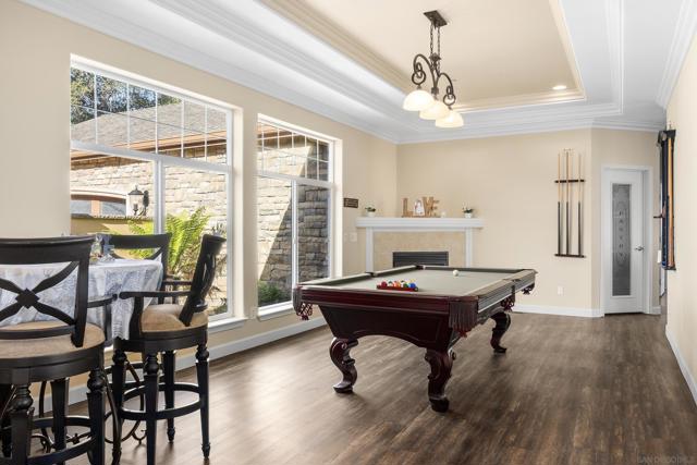 960 Smith Rd, Watsonville CA: https://media.crmls.org/mediaz/8831127a-ab86-410d-a272-00f1bc948590.jpg
