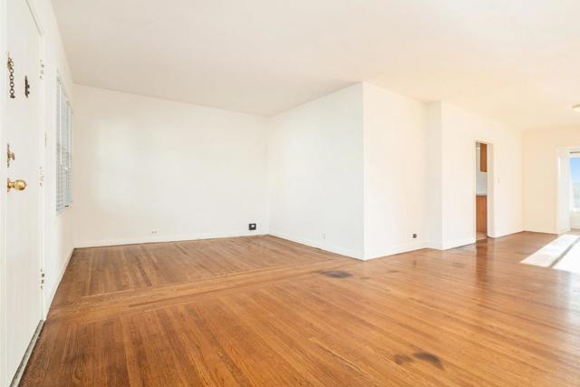 831 E 17th Street, Oakland CA: https://media.crmls.org/mediaz/88319f5f-fc12-4496-a897-df4e3264d633.jpg